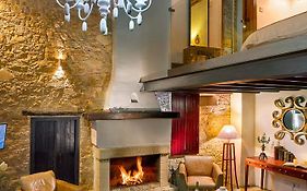 Oinoessa Traditional Boutique Guest Houses